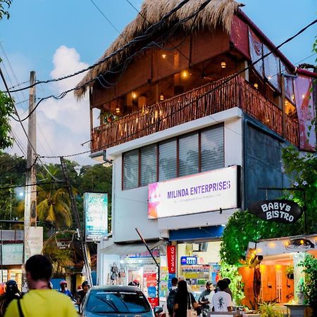 Coconut Style Restaurant & Milinda Guest 호텔 우나와투나 외부 사진