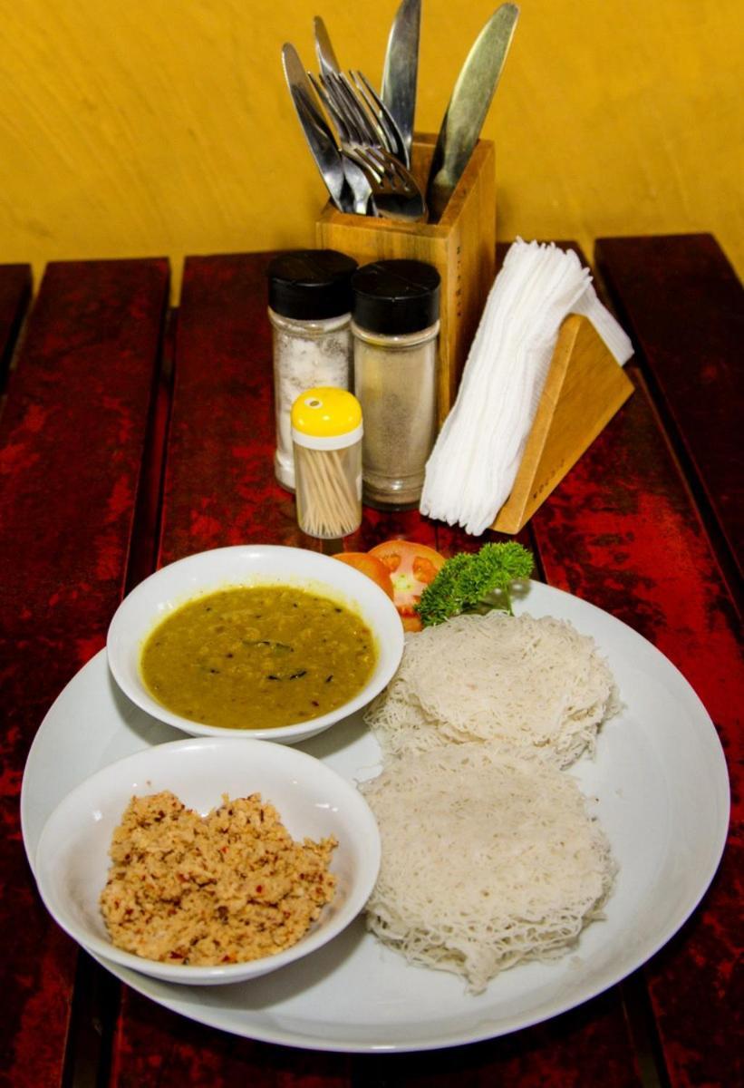 Coconut Style Restaurant & Milinda Guest 호텔 우나와투나 외부 사진
